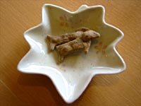 �N�b�L�[�͂R��