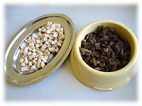 ササミとブタの燻製