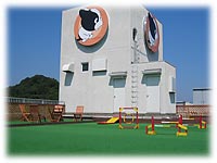 ����h�b�O�K�[�f��