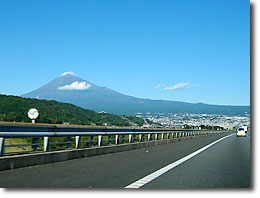 �u�������[���I�x�m�R�������Ă�����I�v